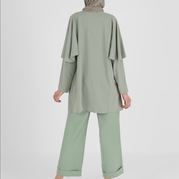 Green crew neck tunic size 4 - Picture 4 of 5